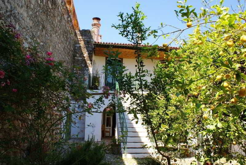 Casa Da Muralha De Serpa