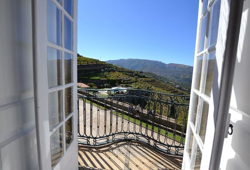 Casa Das Torres De Oliveira