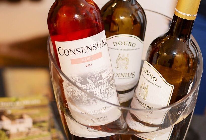 Casa Das Torres De Oliveira