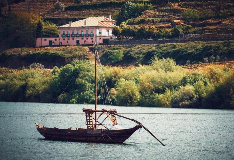 Casa Dos Varais, Manor House