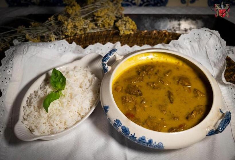 Casa Dos Varais, Manor House