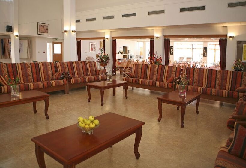 Corallia Beach Hotel Apartments