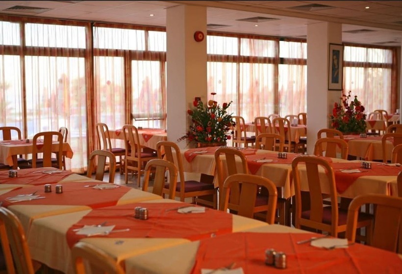 Corallia Beach Hotel Apartments