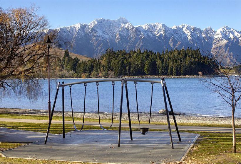Отель Esplanade Queenstown By Staysouth