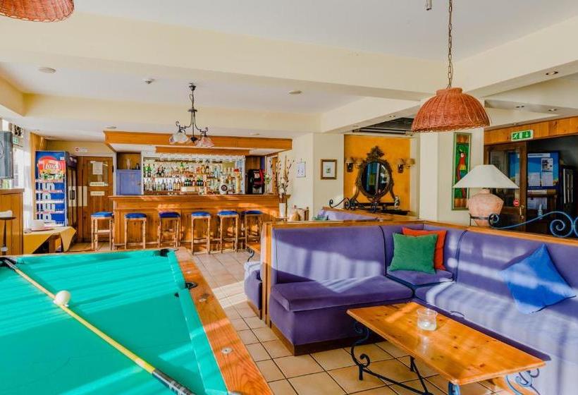 Estella Hotel And Apartments