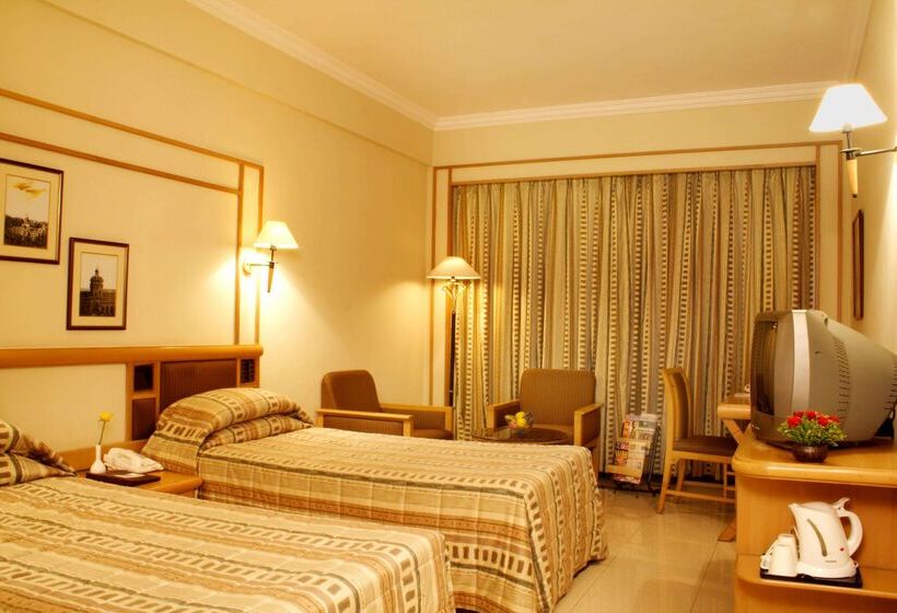 ホテル Aditya Park A Sarovar Portico