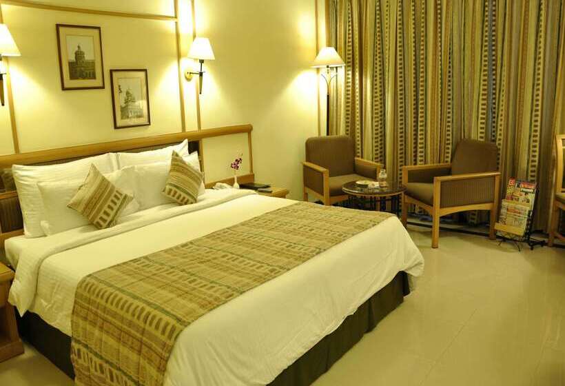 ホテル Aditya Park A Sarovar Portico