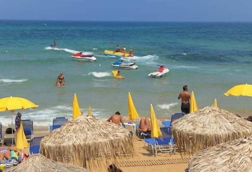 ホテル Aeolos Beach Resort