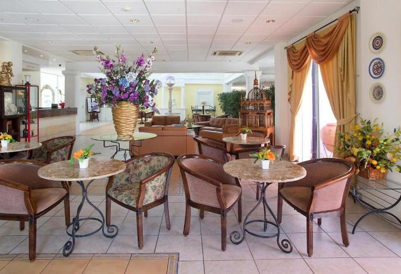 酒店 Akamanthea Holiday Village