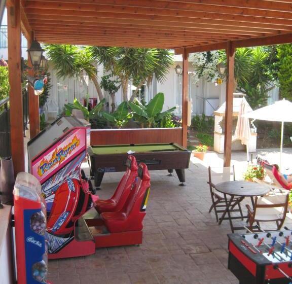 酒店 Akamanthea Holiday Village