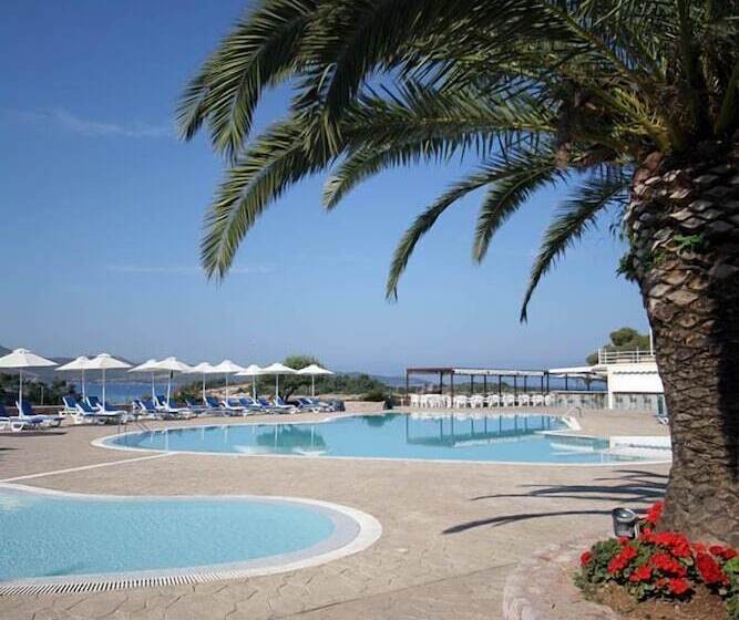 호텔 Aks Hinitsa Bay