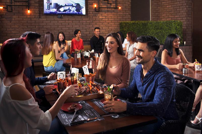 酒店 Amwaj Rotana, Jumeirah Beach Dubai