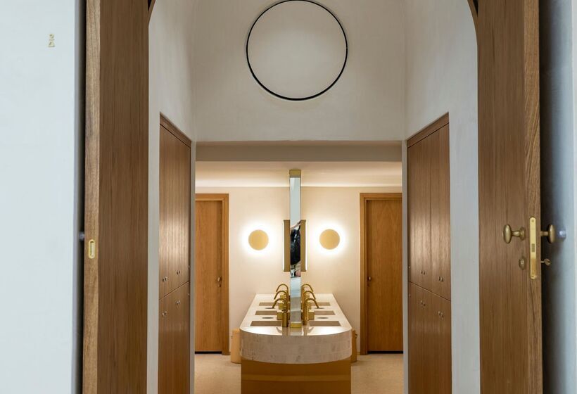 Отель Aquila Rithymna Beach