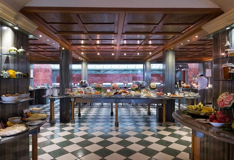 Отель Aquila Rithymna Beach