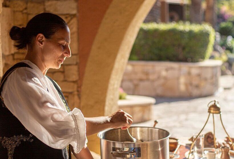 Отель Aquila Rithymna Beach