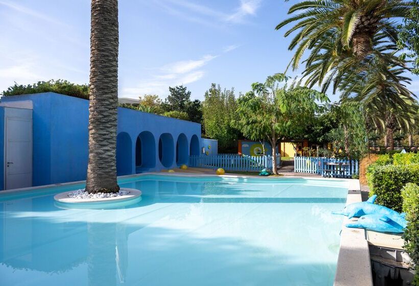 Отель Aquila Rithymna Beach