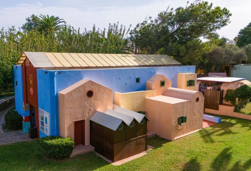 Отель Aquila Rithymna Beach