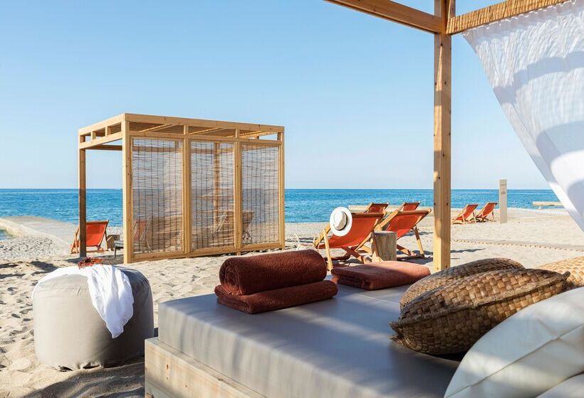 Отель Aquila Rithymna Beach