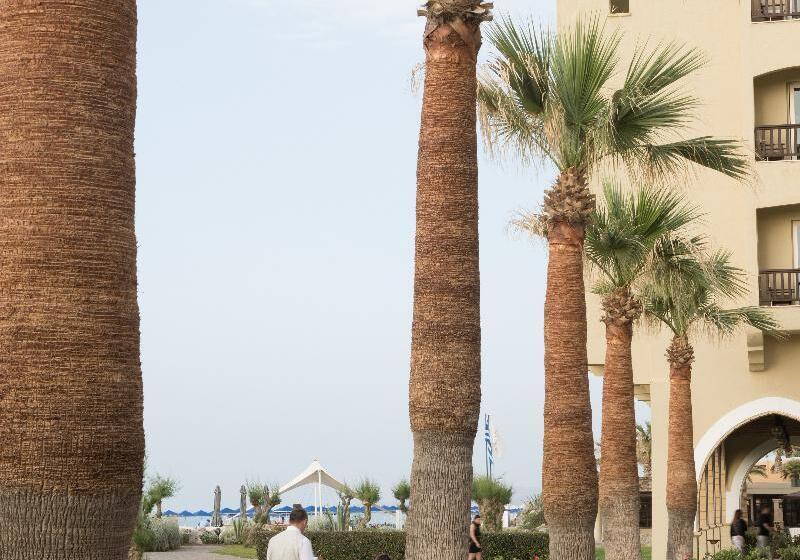 Отель Aquila Rithymna Beach