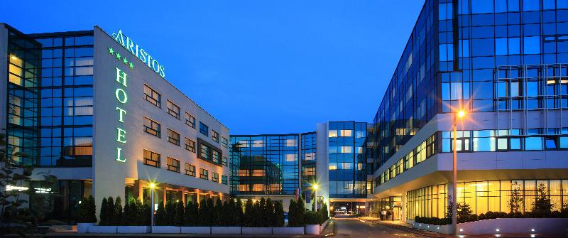 فندق Aristos