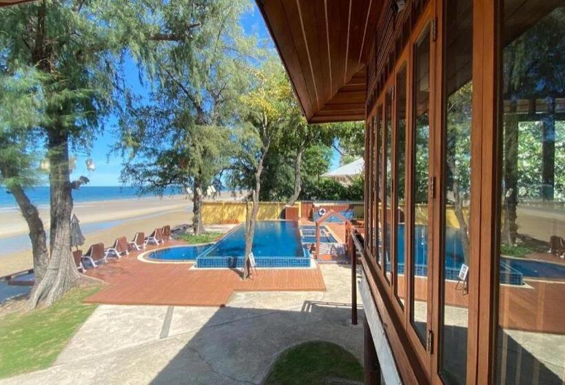 ホテル Baan Talay Dao