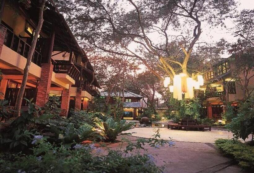 ホテル Baan Talay Dao