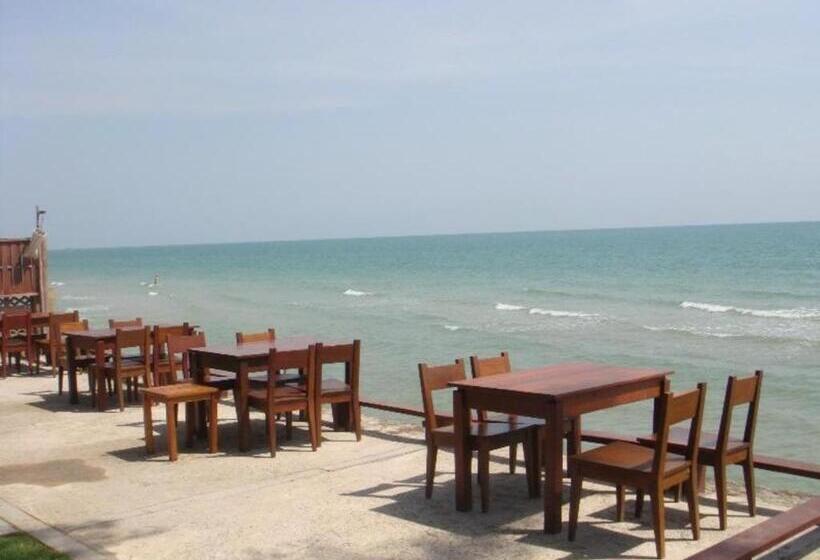 ホテル Baan Talay Dao