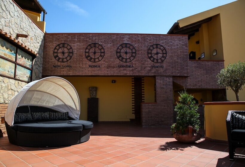 فندق Baia Di Ulisse Wellness & Spa