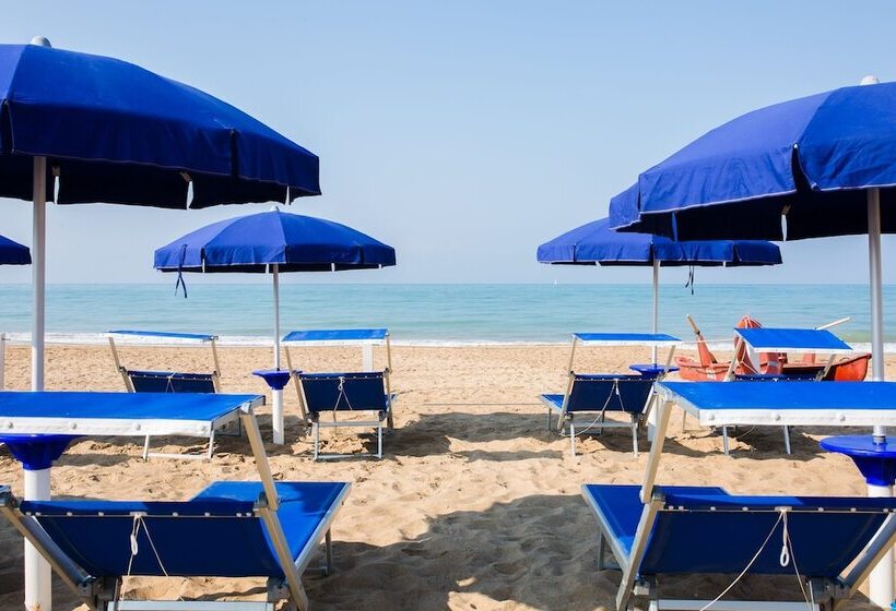 هتل Baia Di Ulisse Wellness & Spa