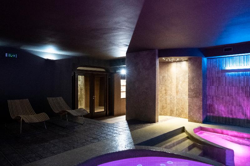 فندق Baia Di Ulisse Wellness & Spa