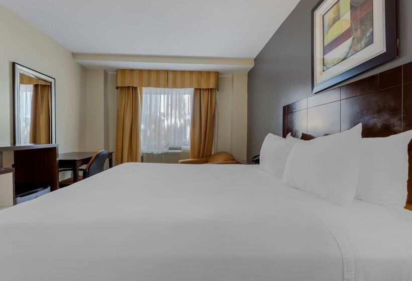 هتل Best Western Plus Brooklyn Bay
