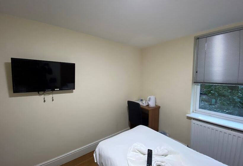 Отель Buckingham