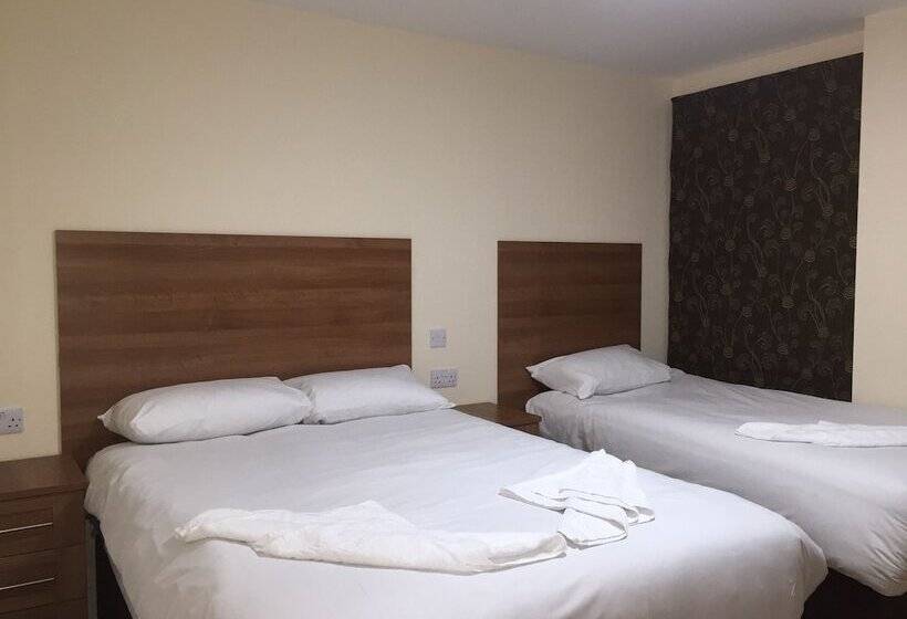 Отель Buckingham