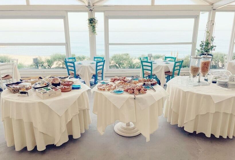 ホテル Capo Nettuno