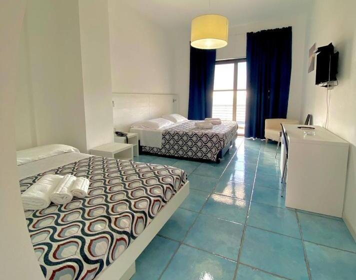 ホテル Capo Nettuno