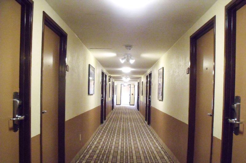 Hotel Clarion Pointe Winslow I 40