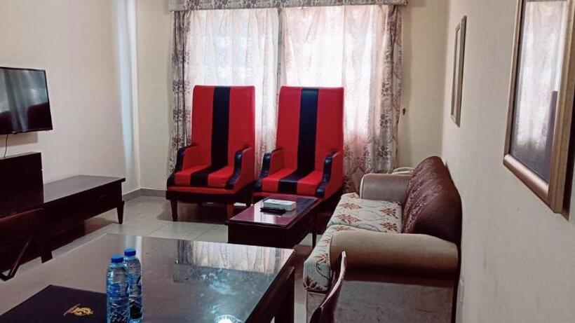 هتل Clifton International