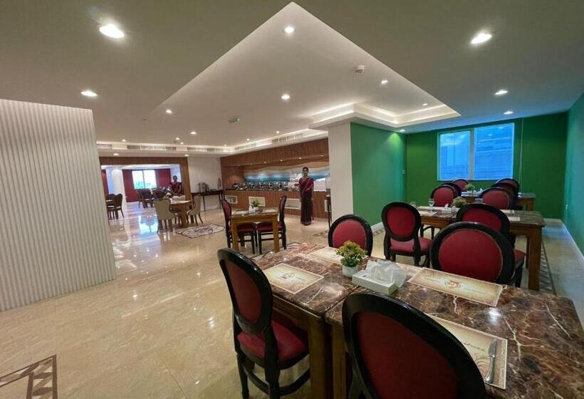 هتل Clifton International