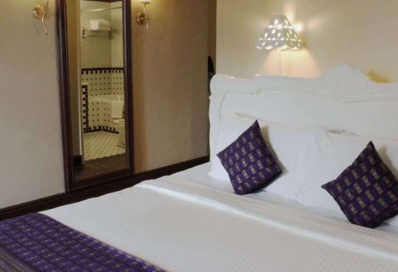 בית מלון כפרי Colmar Tropicale