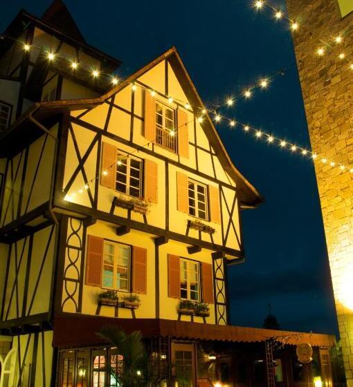 בית מלון כפרי Colmar Tropicale