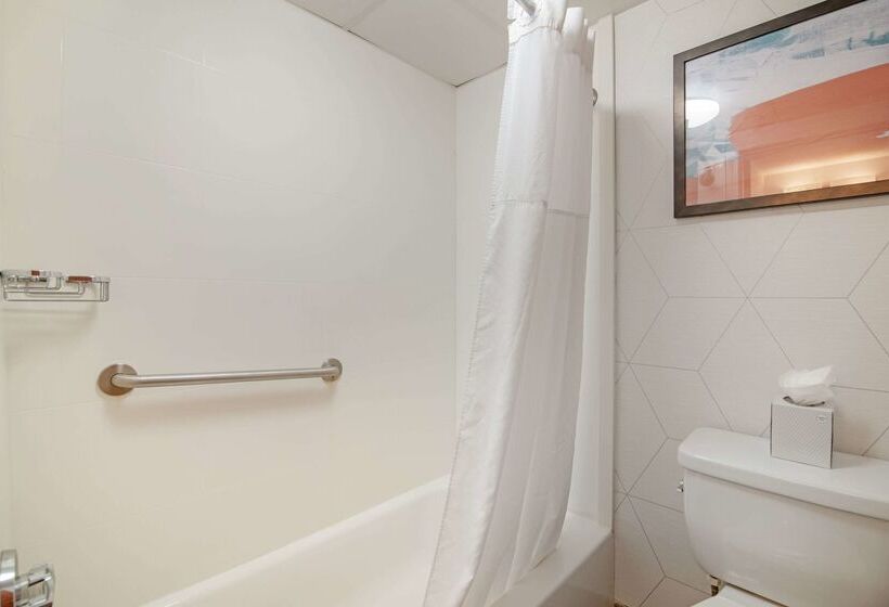 호텔 Comfort Inn Airport