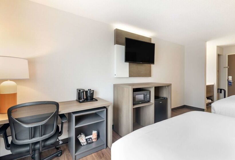 호텔 Comfort Inn Airport