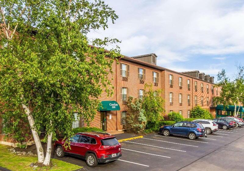 Отель Comfort Inn Airport