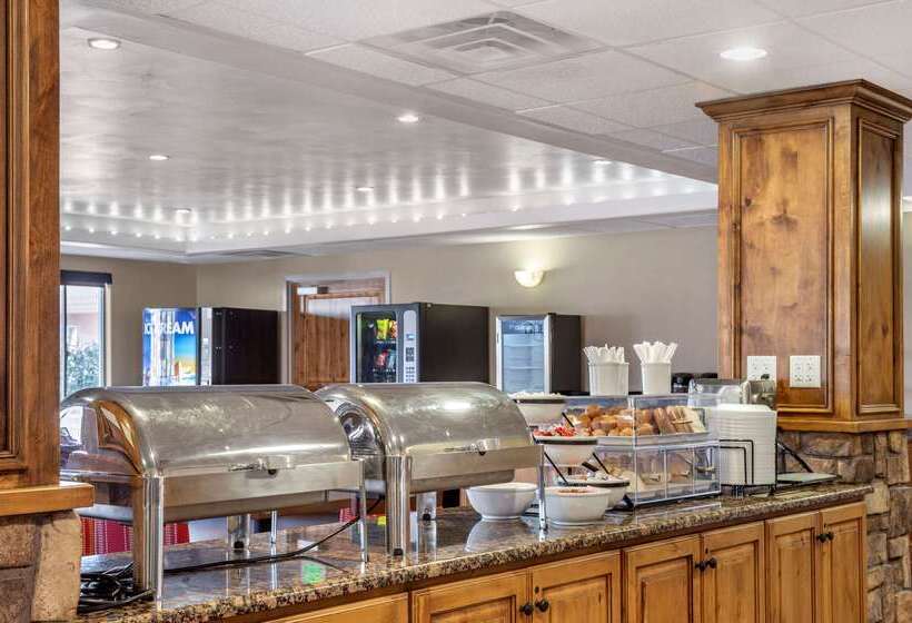 בית מלון כפרי Comfort Inn At Convention Center