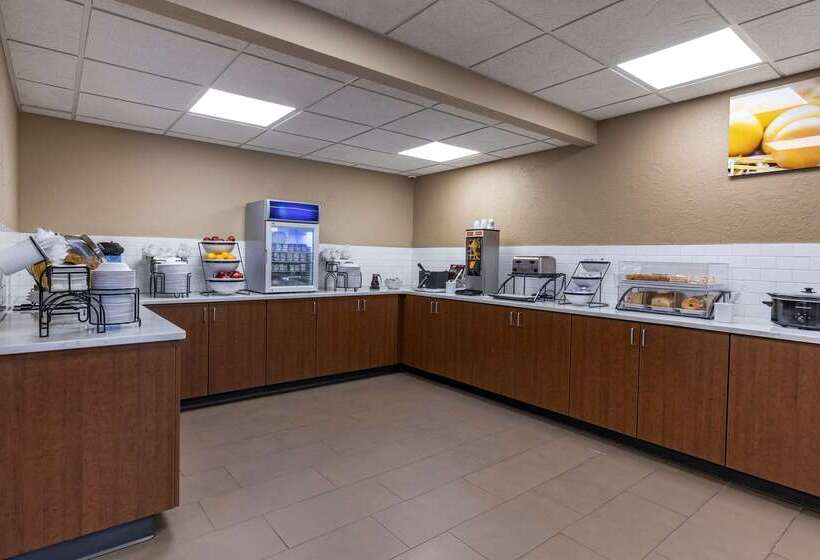 בית מלון כפרי Comfort Inn Butte City Center I 15   I 90