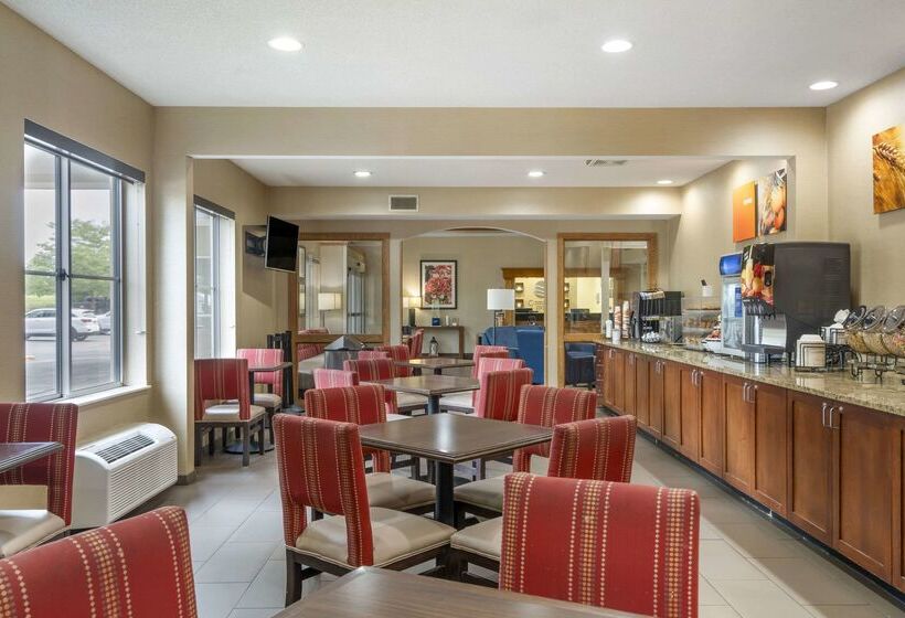 هتل Comfort Inn North Polaris
