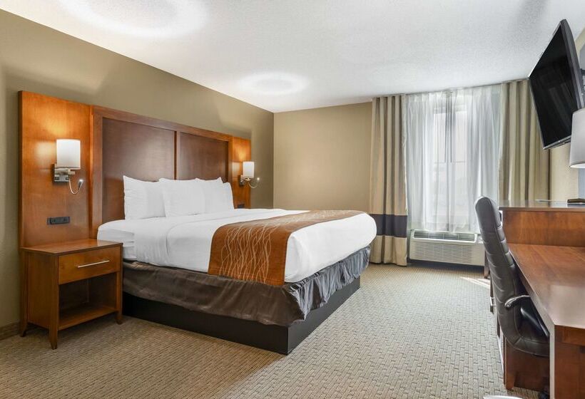 هتل Comfort Inn North Polaris
