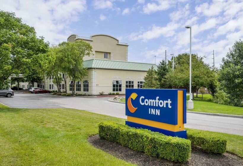 ホテル Comfort Inn North Polaris