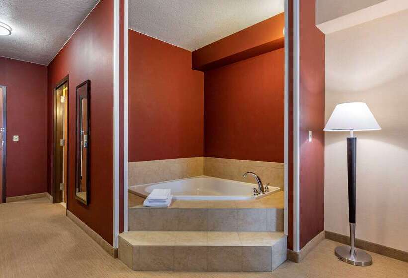 فندق Comfort Inn & Suites Gateway To Glacier National Park