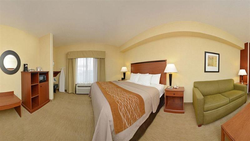 Отель Comfort Inn & Suites Gateway To Glacier National Park